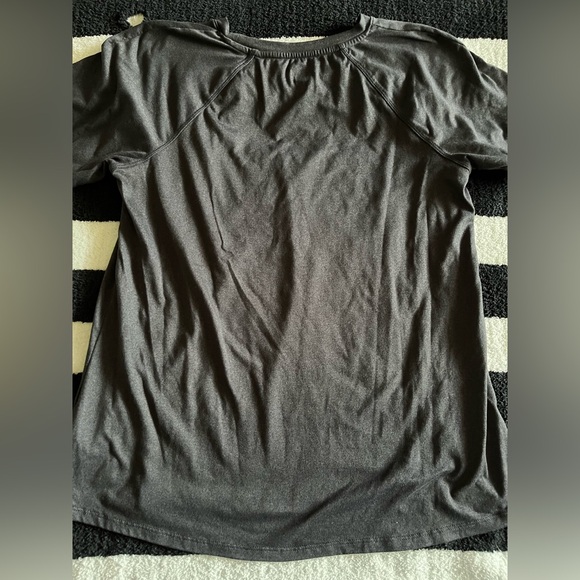 athletic soft basic top - Picture 2 of 2